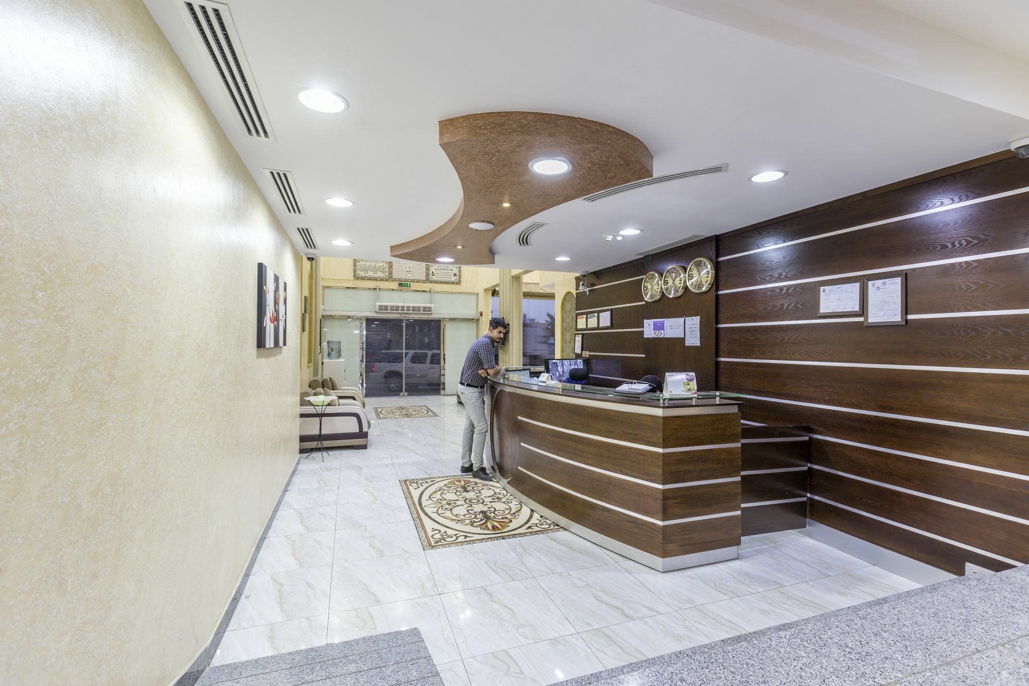 La Rive Hotels & Suites Dammam Exterior photo